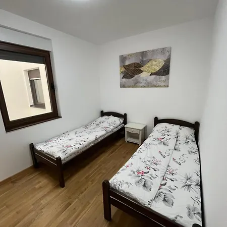 Lux Rose Avenue 75m2 * Kragujevac