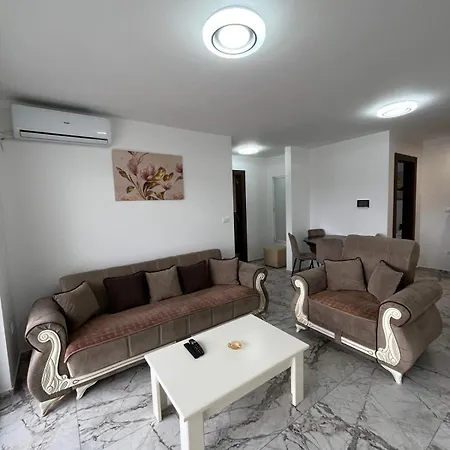 Apartment Lux Rose Avenue 75m2 Kragujevac