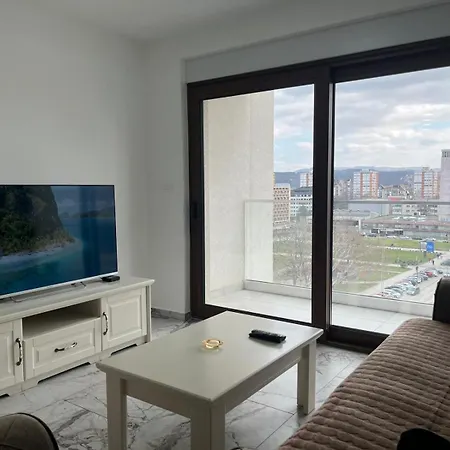 Lux Rose Avenue 75m2 *