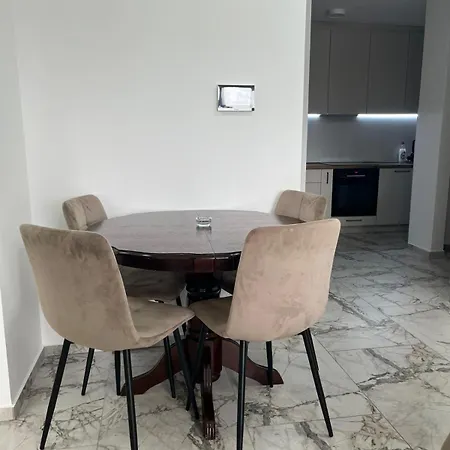 Lux Rose Avenue 75m2 Apartmán *